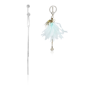 Bông tai Burberry Ladies Asymmetrical Ostrich Feather And Chain Drop Earrings